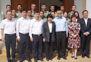 江西省盧小青副省長(zhǎng)訪問(wèn)赤幾并視察示范農(nóng)場(chǎng)